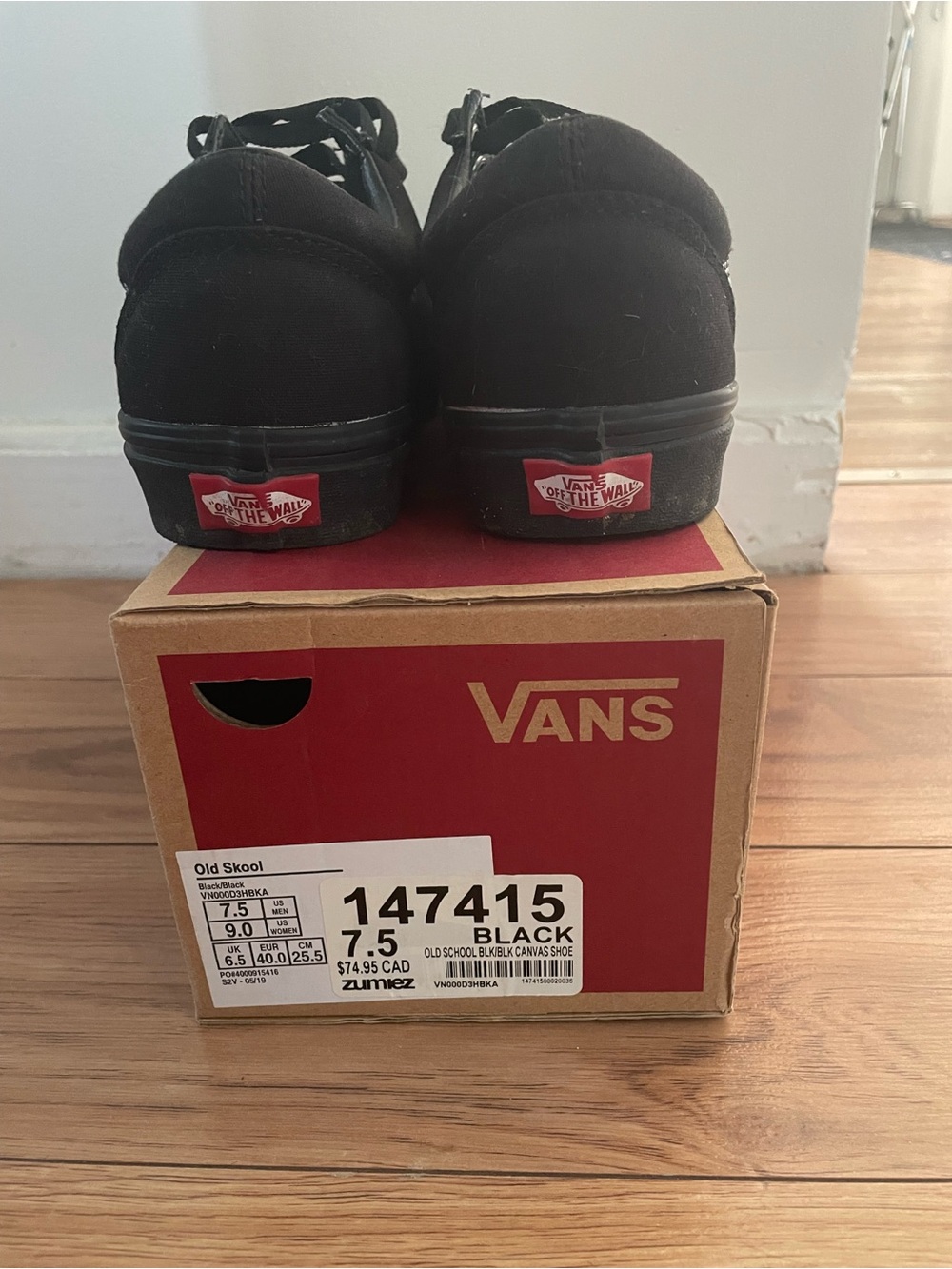 Vans Old Skool Men’s Black Canvas Low-Top Sneakers